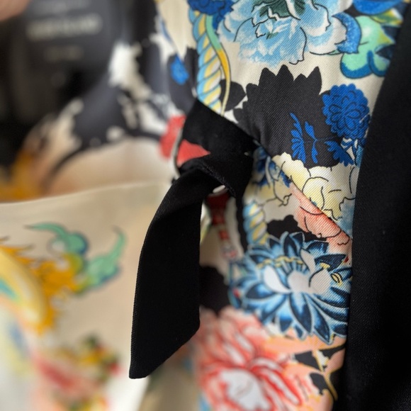 River Island Floral Jacket - Picture 15 of 15